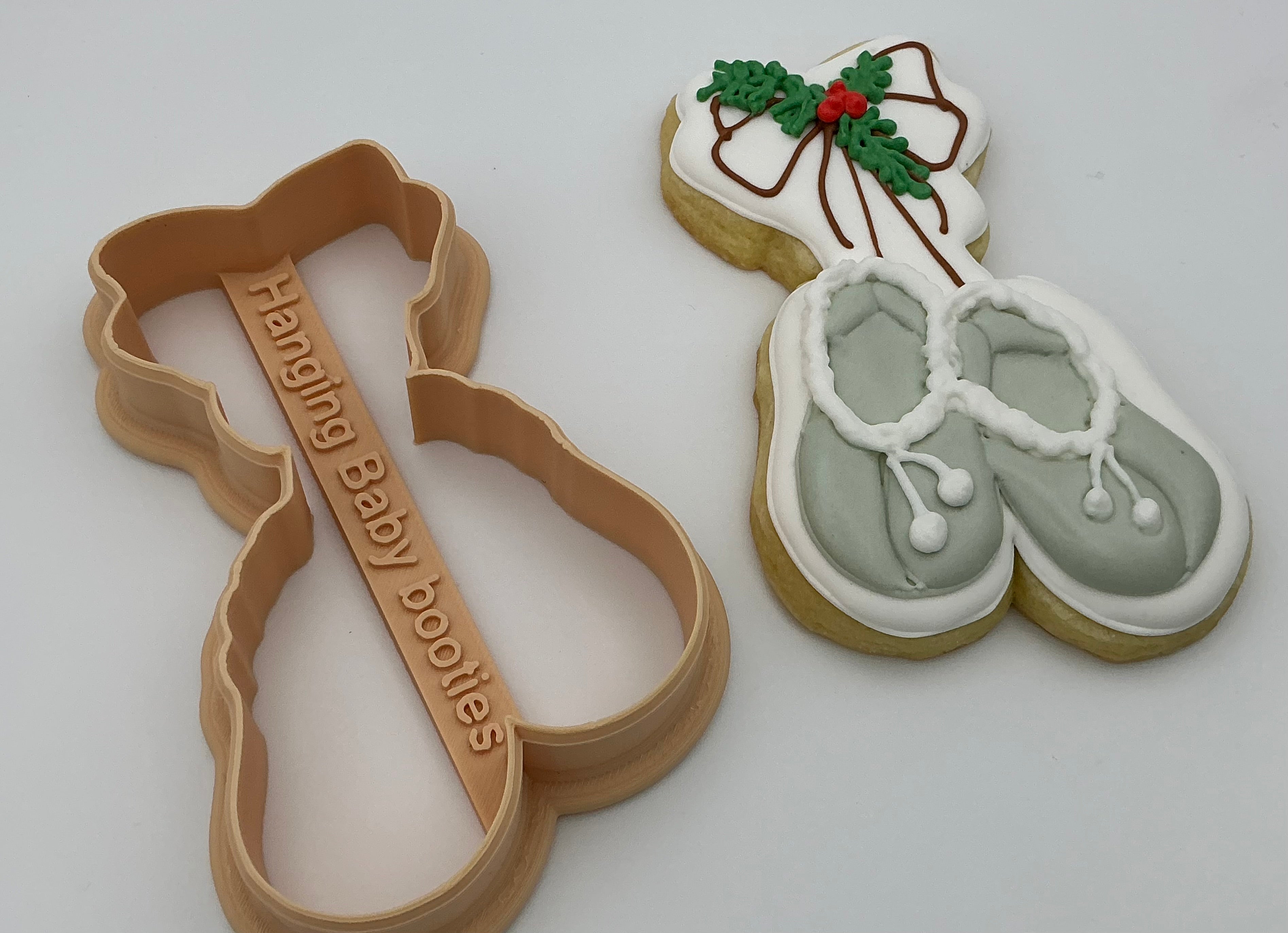 Hanging Baby Booties Cookie Cutter (B.25)