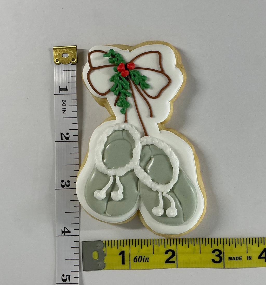 Hanging Baby Booties Cookie Cutter (B.25)