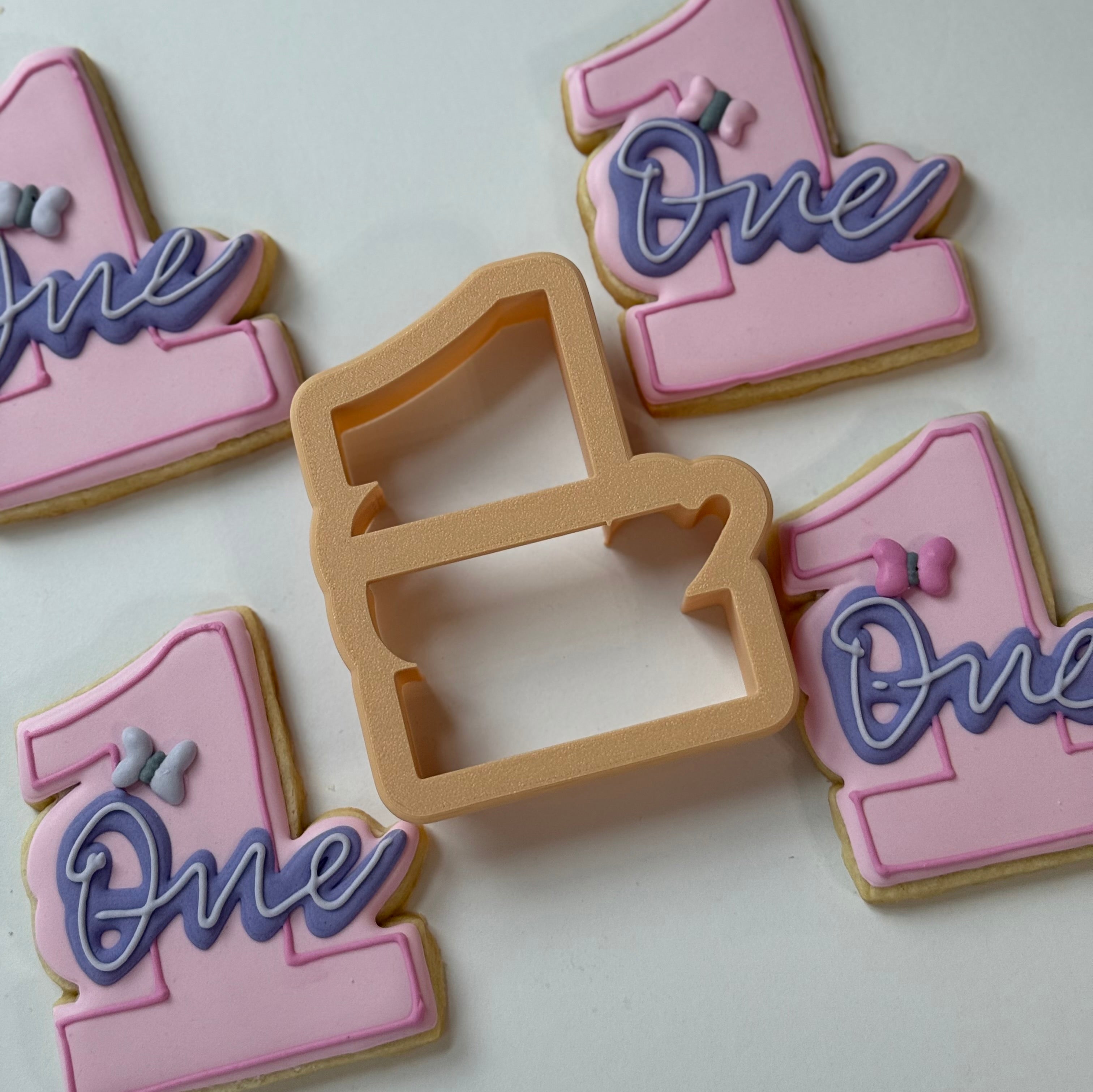 Number 1 with One Cookie Cutter (BB.02)