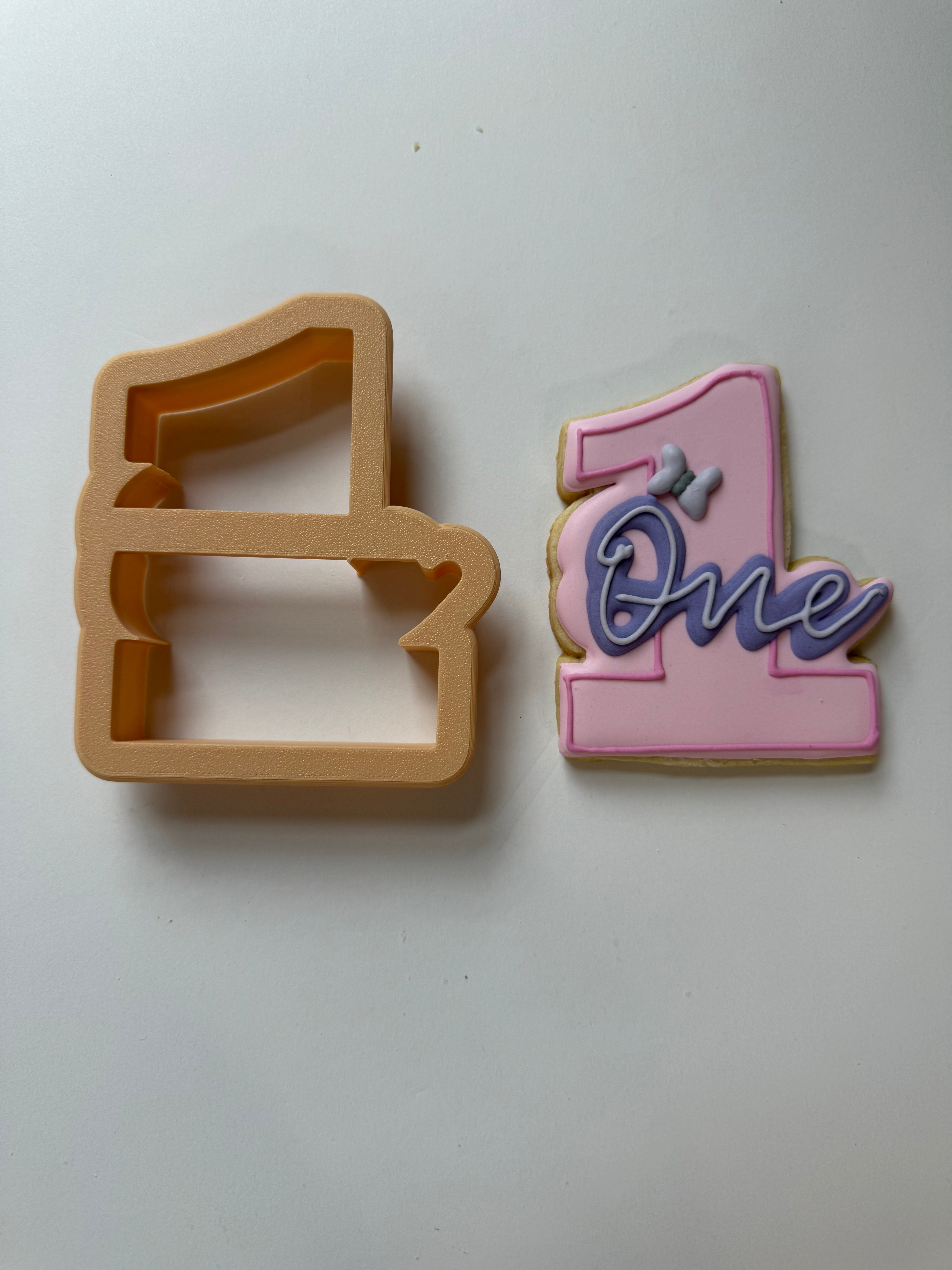 Number 1 with One Cookie Cutter (BB.02)