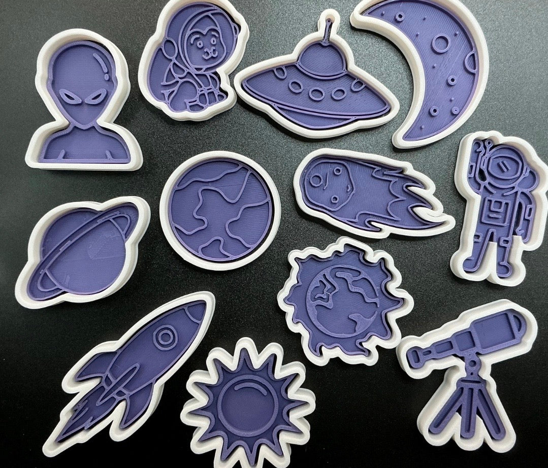 Space Play Dough Cutter & Stamp Set for Kids