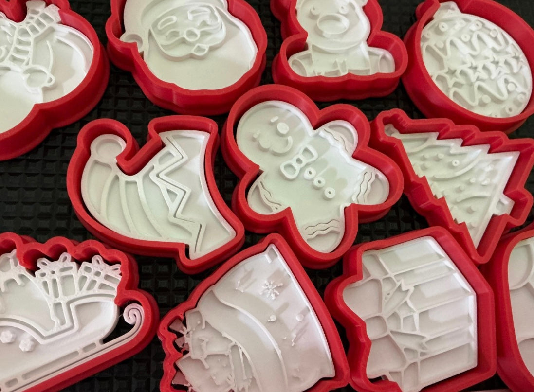 Christmas Party Favors for Kids, Play Dough Gift Set, Goodie Bag Stuffers, Kids Stocking Stuffers, Cookie Cutters & Stamps